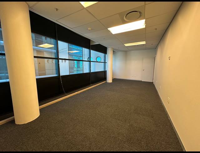 222M² OFFICE TO LET IN SANDTON CENTRAL